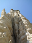 SX27789 Les Orgues (sandstone chimneys) in the Tet valley.jpg